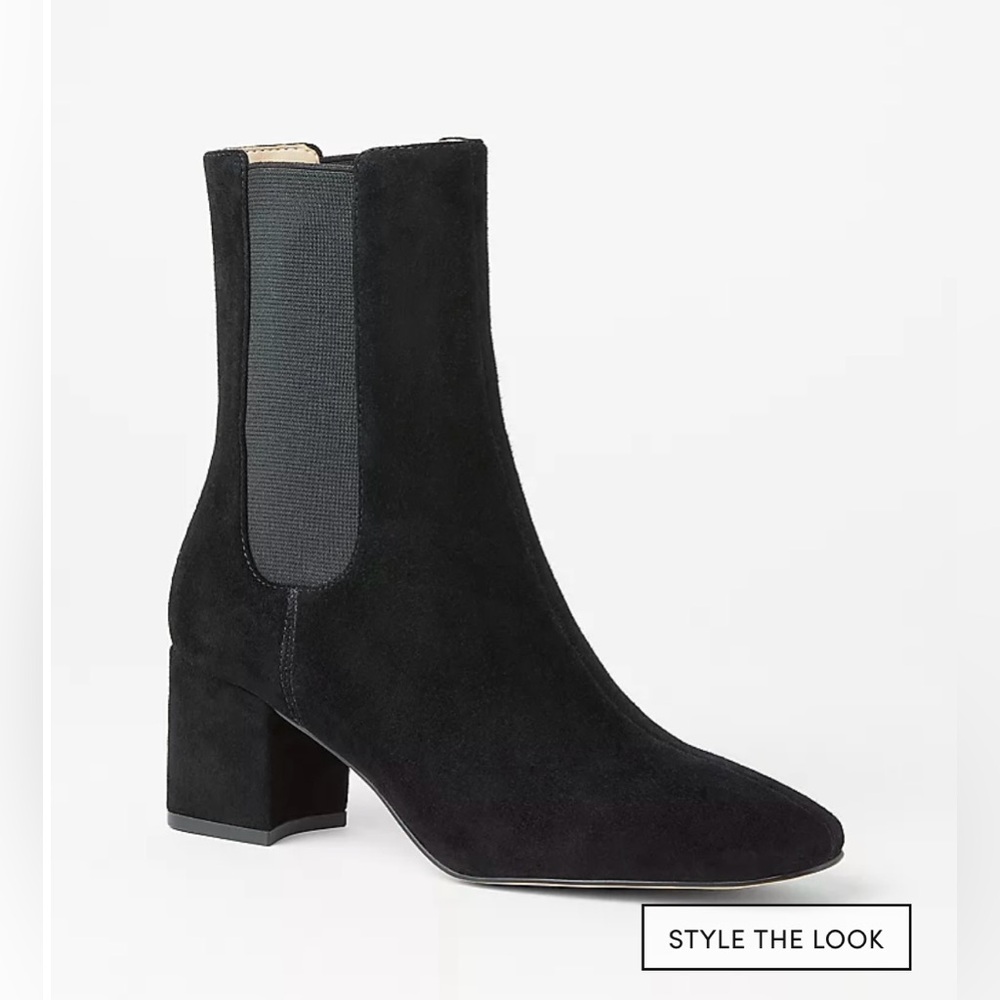 New Ann Taylor Block Heel Suede Chelsea Booties Black 8.5